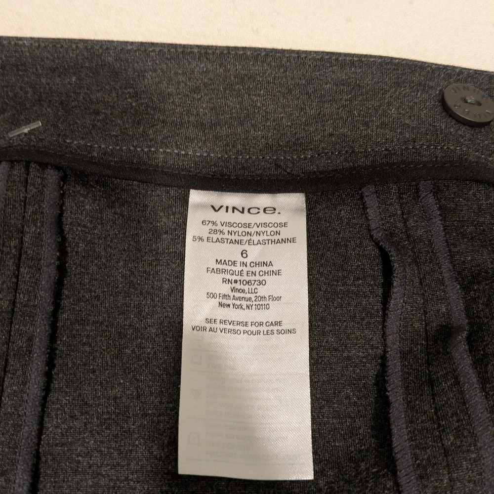 Vince Charcoal Ponte Pants - Size 6 - Picture 4 of 6